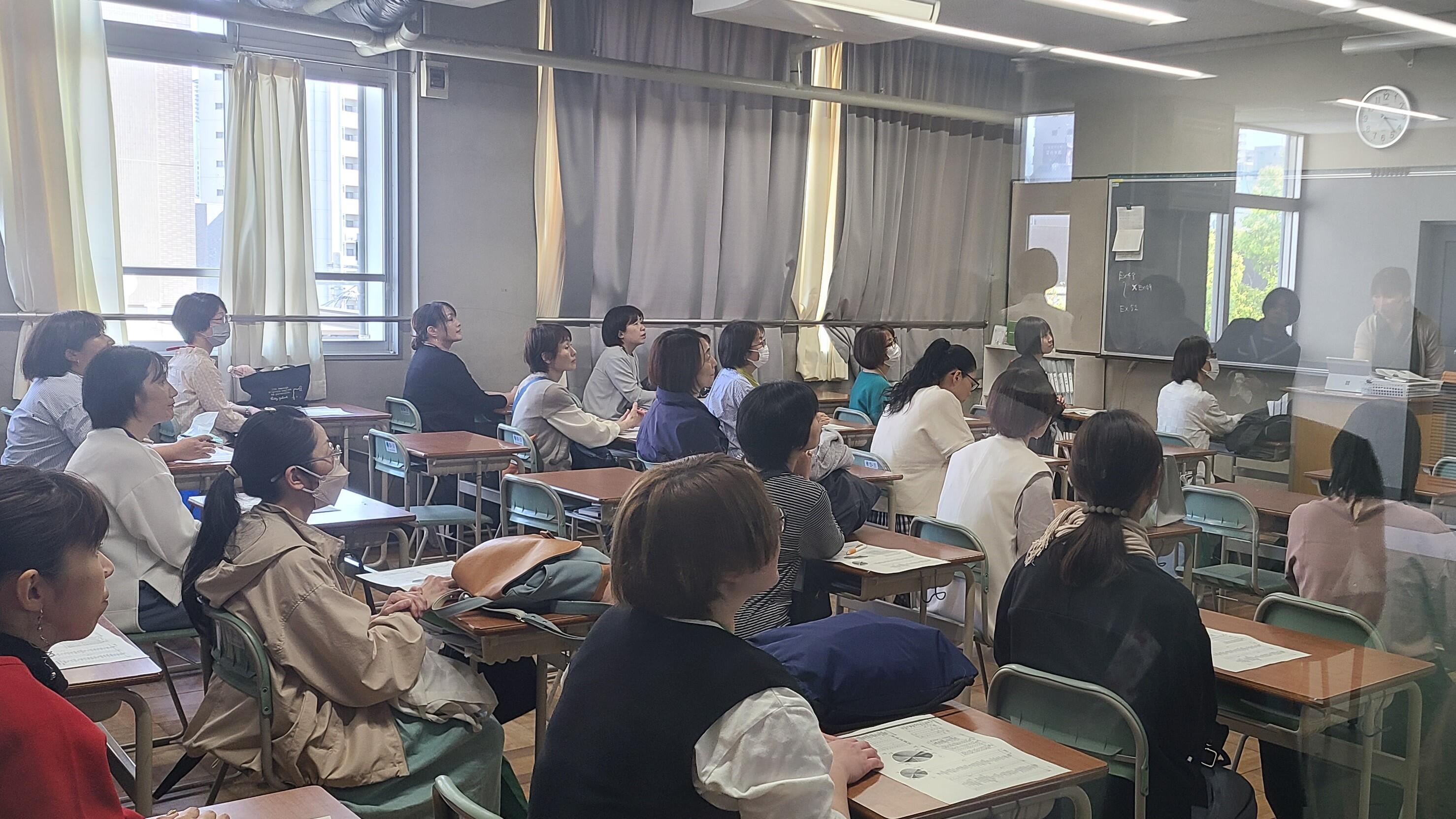 5月10日（金）午後は授業参観と学級懇談会 - 大阪府立清水谷高等学校